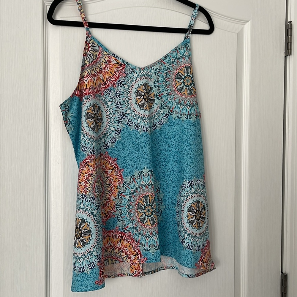 New With Tags Tank - Picture 4 of 4